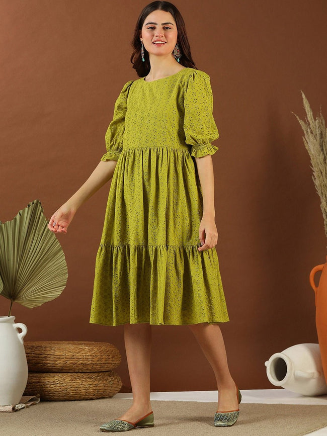 green emerald velvet dress Women's Lakhnavi Handcrafted Faux-Georgette Chikankari Anarkali Dress main image 0