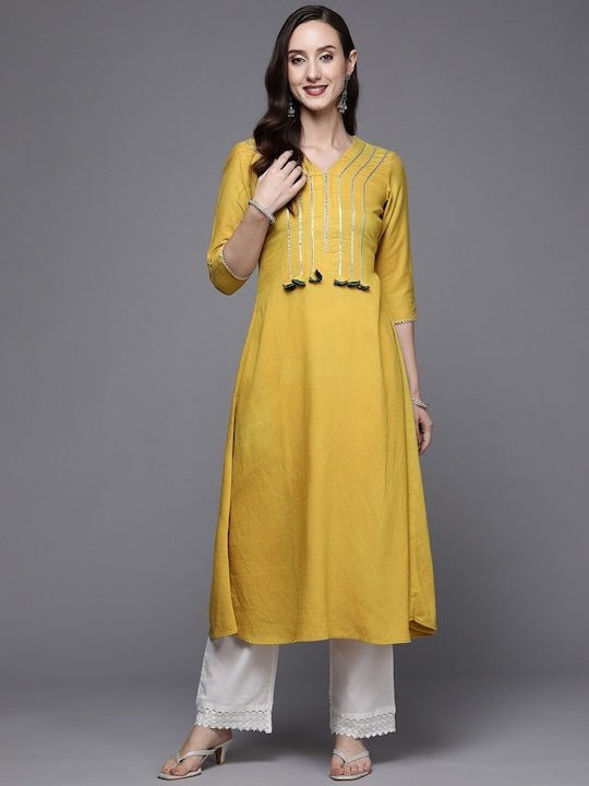 Top 30+ Simple Front Kurti Neck Design - Neck Design 2023