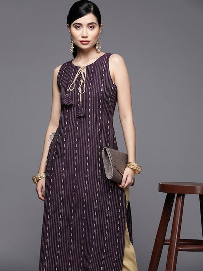 Women Burgundy & Gold-Toned Printed Kurta with Trousers - Inddus.in