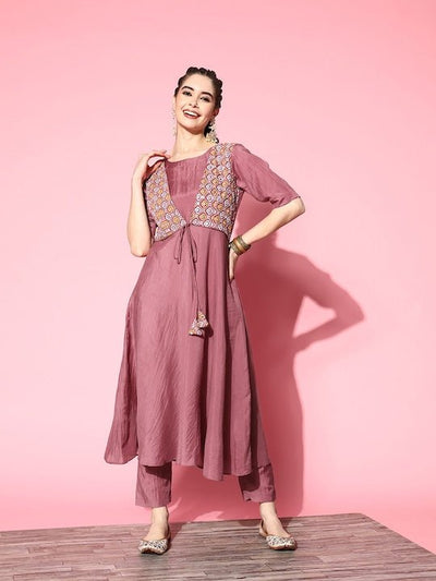 Women Embroidered Thread Work Kurta with Trousers - Inddus.in