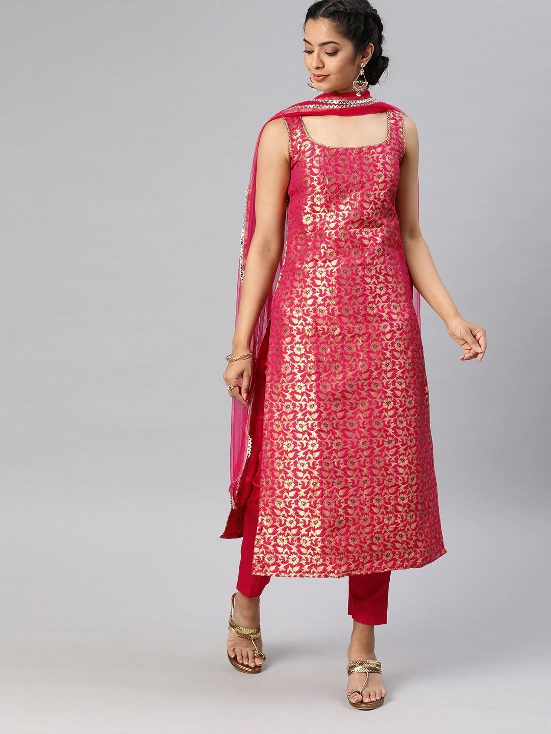Khadi jute (weaved with golden zari) sleeveless cotton kurti with broc –  MyBudgetStore.in